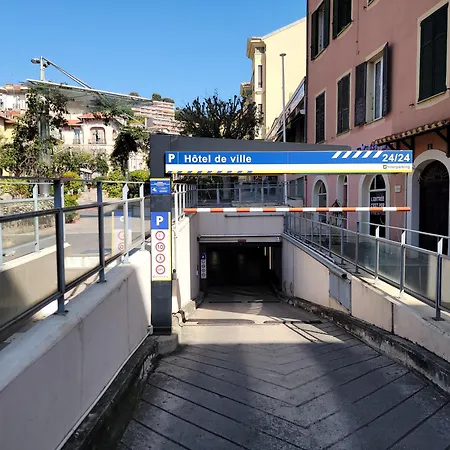 Διαμέρισμα Azur One Bedroom Apartment In Central Menton *